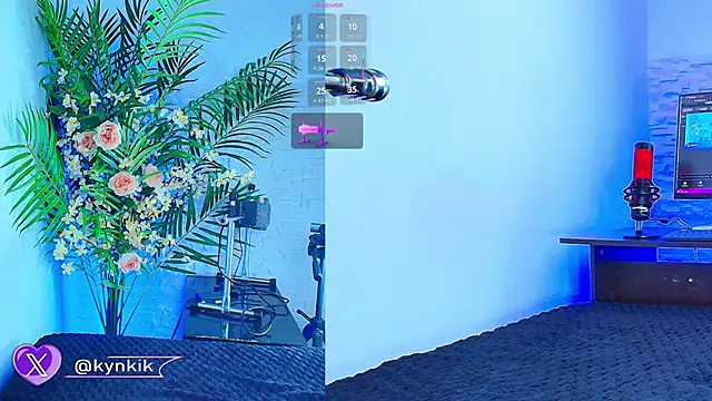 Snapshot of Kinky__Karo chatting on 16, 11, 2025 Kinky Karo online show from 16, 11, 2025