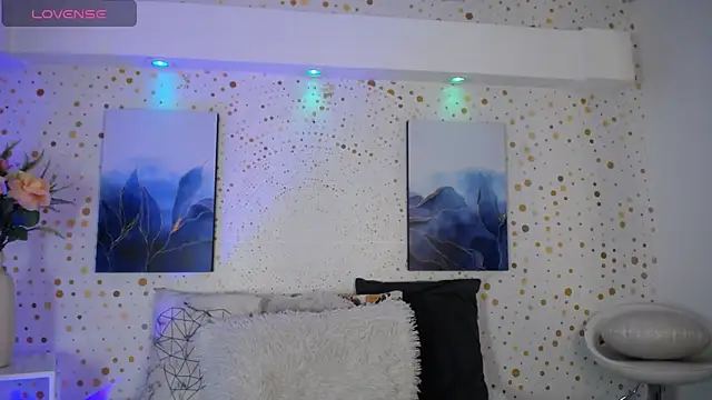 Aniie Doll online show from 6, 2, 2026