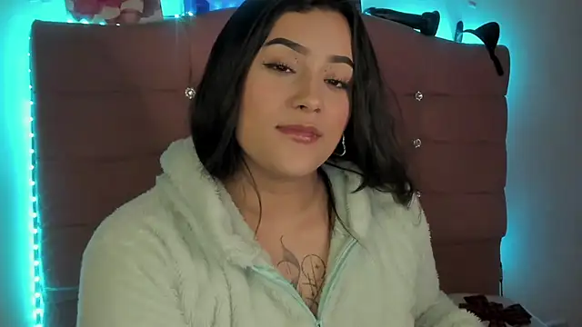 male couper online show from 13, 12, 2024