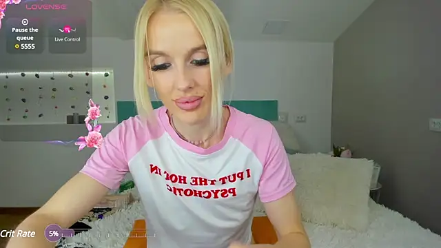Lana kitty   online show from 29, 12, 2024