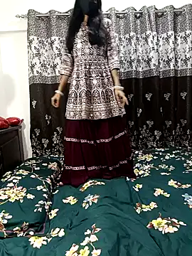 Snapshot of Cute-Bhavya chatting on 4, 2, 2025 Cute-Bhavya online show from 4, 2, 2025