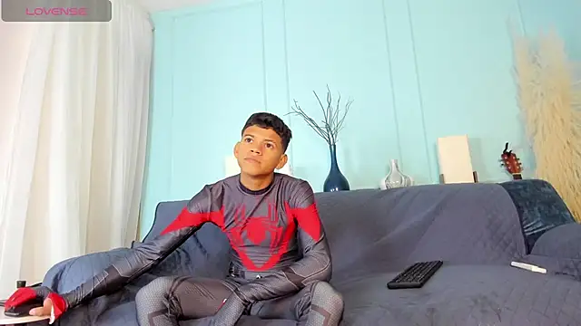 Jeffry wolvess online show from 6, 3, 2025