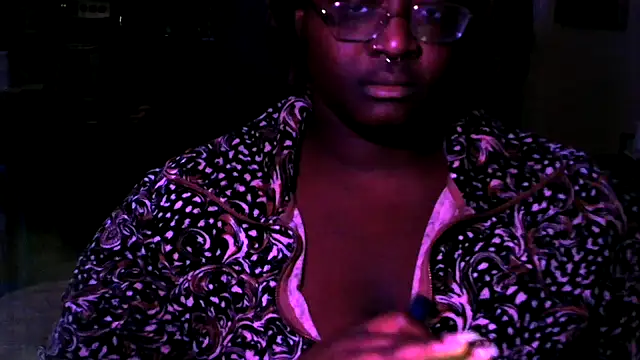 BigKittyRaven online show from 7, 12, 2024