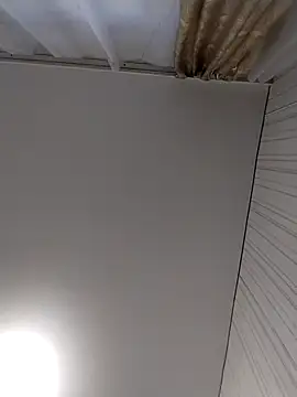 Lorrain Dorrie online show from 19, 12, 2025