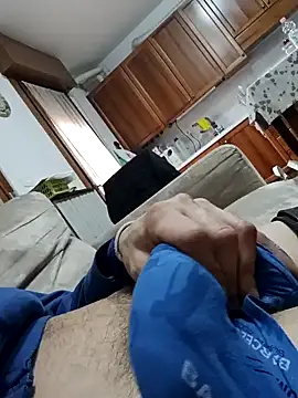 Snapshot of dariodario chatting on 11, 2, 2025 dariodario online show from 11, 2, 2025