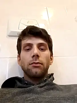 Snapshot of dariodario chatting on 15, 2, 2025 dariodario online show from 15, 2, 2025