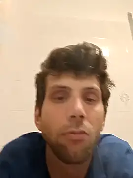 Snapshot of dariodario chatting on 5, 3, 2025 dariodario online show from 5, 3, 2025