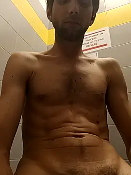 Snapshot of dariodario chatting on 6, 3, 2025 dariodario online show from 6, 3, 2025