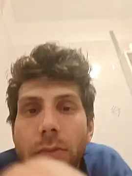 Snapshot of dariodario chatting on 6, 3, 2025 dariodario online show from 6, 3, 2025