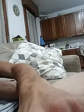 Snapshot of dariodario chatting on 1, 10, 2025 dariodario online show from 1, 10, 2025