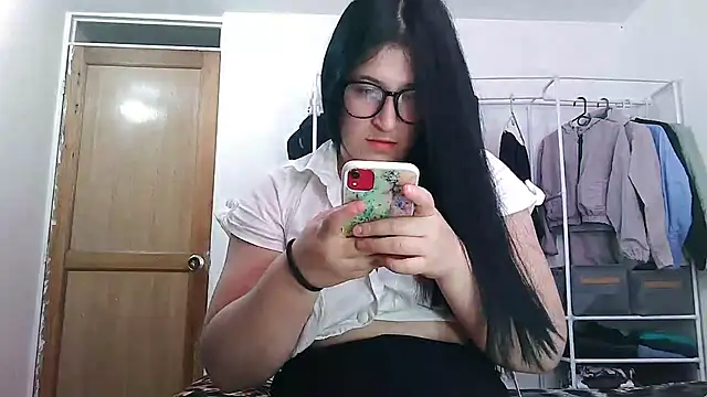 Snapshot of kami_lexy chatting on 9, 11, 2025 kami lexy online show from 9, 11, 2025