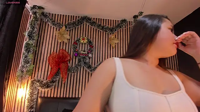Victoria Ponce1 online show from 16, 12, 2024
