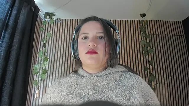 Victoria Ponce1 online show from 19, 2, 2025