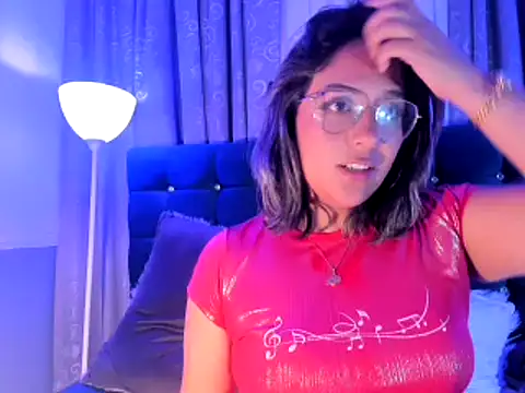 Pandoracherry online show from 10, 1, 2025