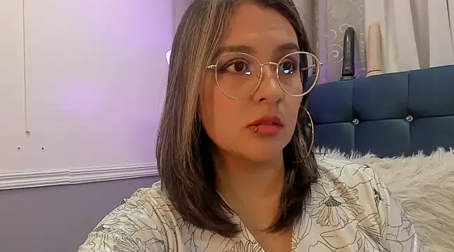 Pandoracherry online show from 15, 3, 2025