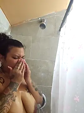 Snapshot of shyfr34k chatting on 19, 12, 2025 shyfr34k online show from 19, 12, 2025