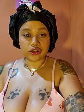 Snapshot of shyfr34k chatting on 7, 1, 2026 shyfr34k online show from 7, 1, 2026