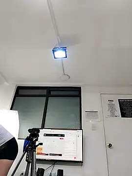 Snapshot of ElizabethWeil chatting on 31, 1, 2025 ElizabethWeil online show from 31, 1, 2025