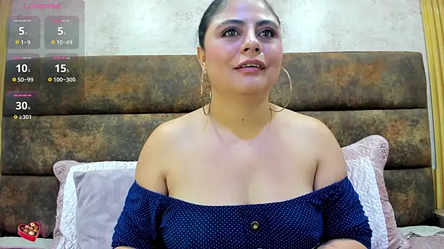 Snapshot of ElizabethWeil chatting on 8, 2, 2025 ElizabethWeil online show from 8, 2, 2025