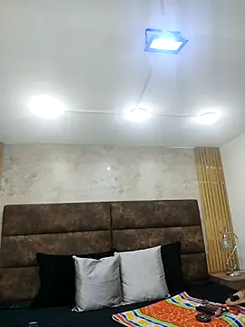 Snapshot of ElizabethWeil chatting on 17, 2, 2025 ElizabethWeil online show from 17, 2, 2025