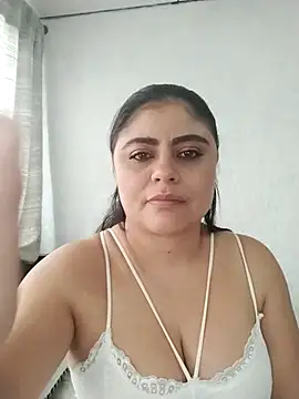 Snapshot of ElizabethWeil chatting on 24, 2, 2025 ElizabethWeil online show from 24, 2, 2025