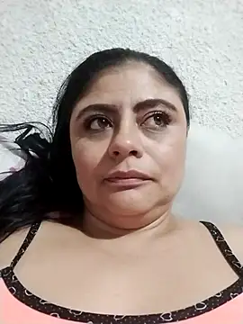 Snapshot of ElizabethWeil chatting on 24, 2, 2025 ElizabethWeil online show from 24, 2, 2025