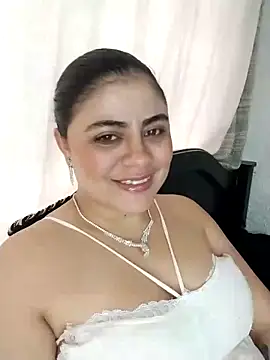 Snapshot of ElizabethWeil chatting on 6, 3, 2025 ElizabethWeil online show from 6, 3, 2025