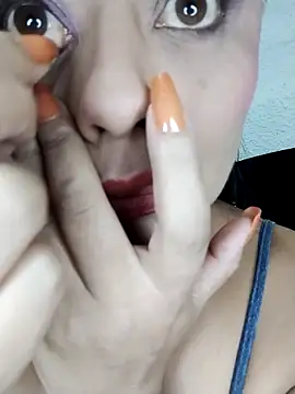 Snapshot of ElizabethWeil chatting on 27, 11, 2025 ElizabethWeil online show from 27, 11, 2025