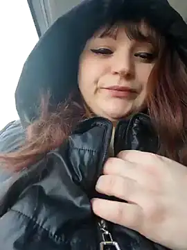 Eva Florence online show from 9, 2, 2025