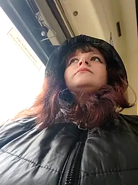 Eva Florence online show from 18, 2, 2025