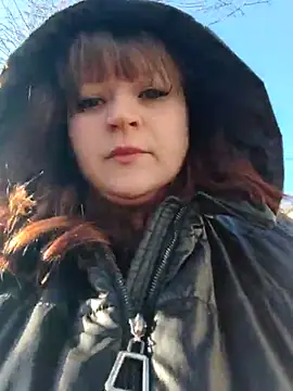 Eva Florence online show from 10, 3, 2025