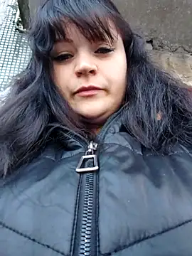 Eva Florence online show from 15, 3, 2025