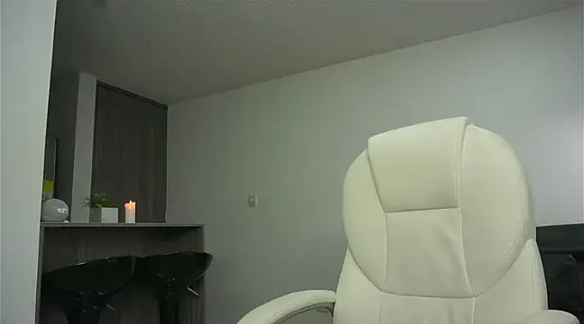 Snapshot of devin_hunter1 chatting on 9, 12, 2024 devin hunter1 online show from 9, 12, 2024