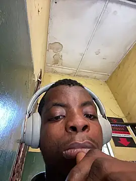 Dierich02 77 online show from 25, 2, 2025