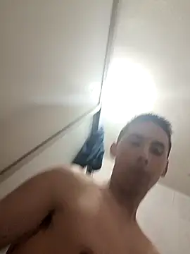 EE9EE9 online show from 13, 12, 2024