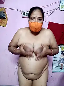 Hotty-rumi online show from 4, 2, 2025