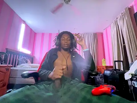 Snapshot of mikeJak chatting on 26, 10, 2025 mikeJak online show from 26, 10, 2025