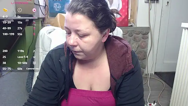 Snapshot of KasiaPrivat chatting on 10, 1, 2025 KasiaPrivat online show from 10, 1, 2025