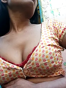 Kajal  Mehra online show from 4, 3, 2025