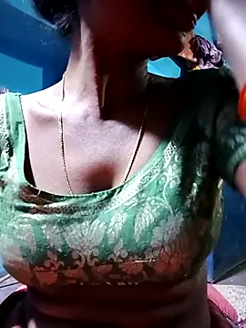 Snapshot of Kajal__Mehra chatting on 16, 11, 2025 Kajal Mehra online show from 16, 11, 2025