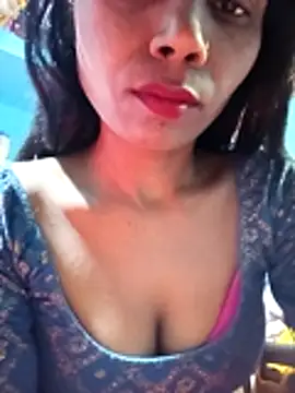 Snapshot of Kajal__Mehra chatting on 21, 11, 2025 Kajal Mehra online show from 21, 11, 2025