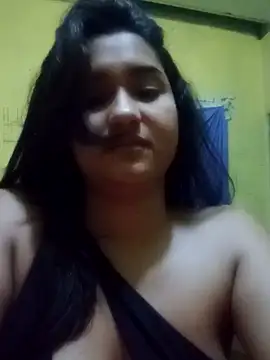 Snapshot of BrendaGirs chatting on 5, 1, 2025 BrendaGirs online show from 5, 1, 2025