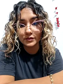 Snapshot of BrendaGirs chatting on 16, 9, 2025 BrendaGirs online show from 16, 9, 2025