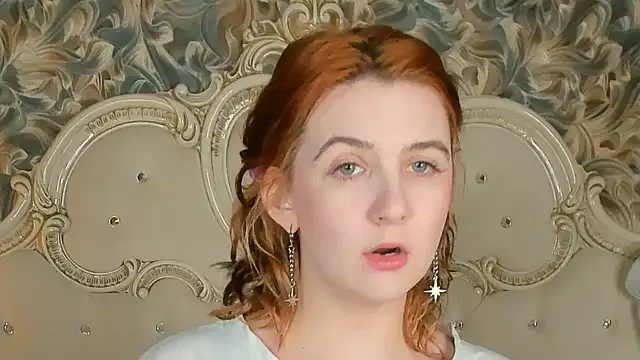 Melanie Stoun online show from 3, 3, 2025