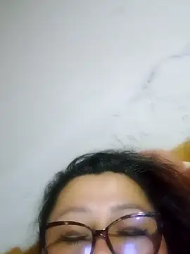 Snapshot of Darly_Gomez chatting on 23, 12, 2024 Darly Gomez online show from 23, 12, 2024