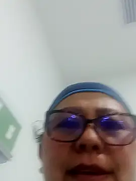 Snapshot of Darly_Gomez chatting on 26, 2, 2025 Darly Gomez online show from 26, 2, 2025