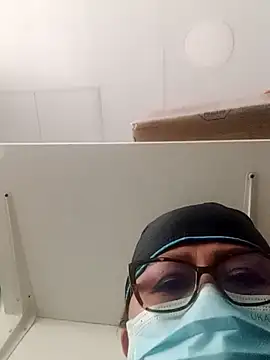 Snapshot of Darly_Gomez chatting on 3, 3, 2025 Darly Gomez online show from 3, 3, 2025