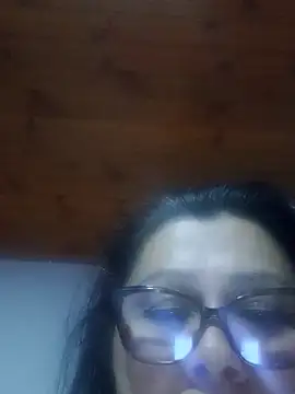 Snapshot of Darly_Gomez chatting on 6, 3, 2025 Darly Gomez online show from 6, 3, 2025