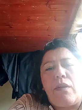 Snapshot of Darly_Gomez chatting on 6, 3, 2025 Darly Gomez online show from 6, 3, 2025