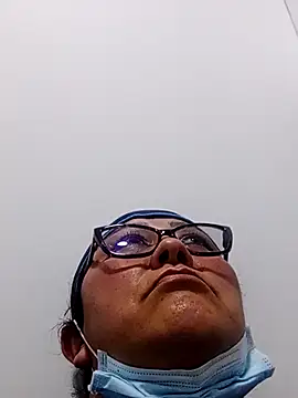 Snapshot of Darly_Gomez chatting on 7, 3, 2025 Darly Gomez online show from 7, 3, 2025